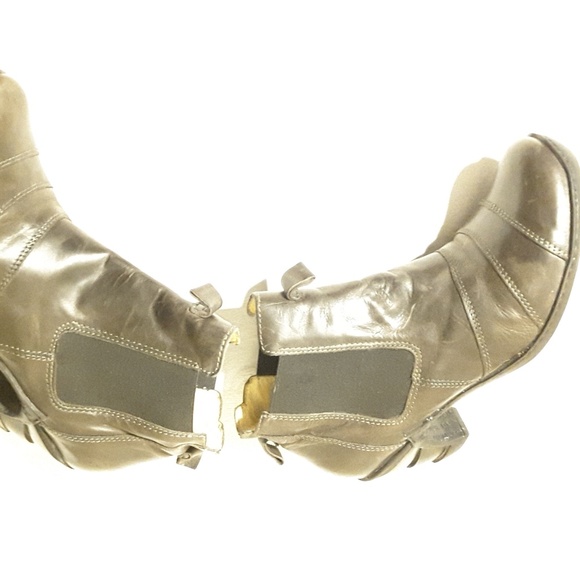 Eject - Picture 6 of 7